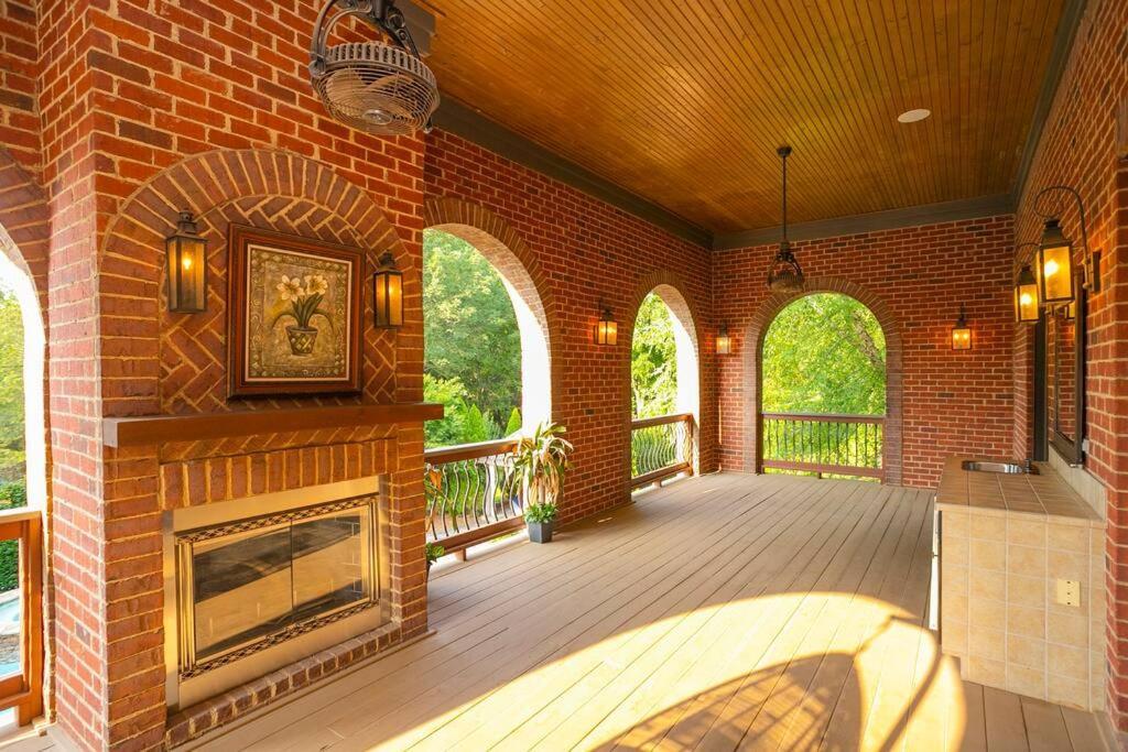 Supreme Luxury For Discerning Tastes Villa Nashville Buitenkant foto