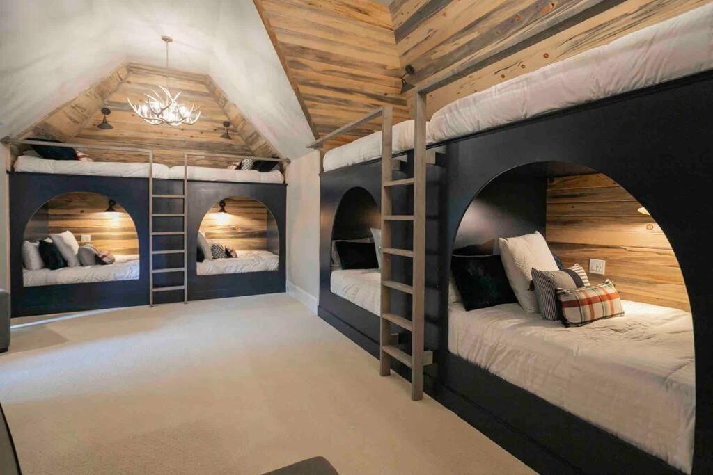 Supreme Luxury For Discerning Tastes Villa Nashville Buitenkant foto